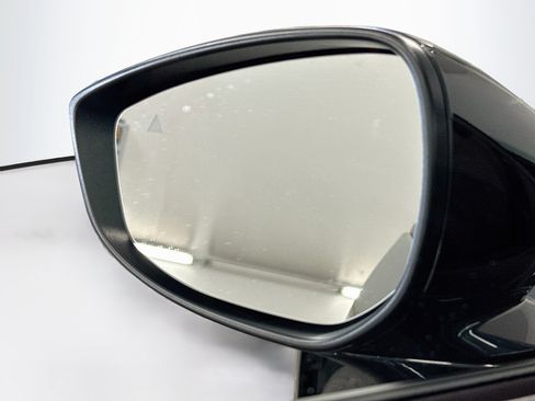 Used 2025 MAZDA CX-50 AWD 2.5 S w/ Premium Package image 16