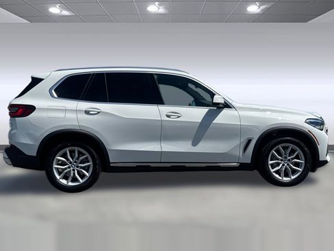 Certified 2023 BMW X5 xDrive40i w/ Premium Package AWD/4WD image 7