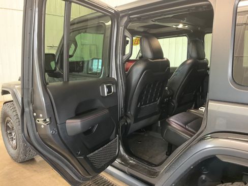 Used 2023 Jeep Wrangler Unlimited Rubicon w/ Xtreme 35 Tire Package AWD/4WD image 18