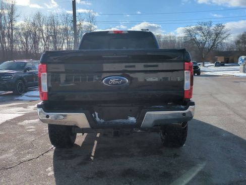 Used 2017 Ford F250 Lariat w/ Lariat Ultimate Package image 7