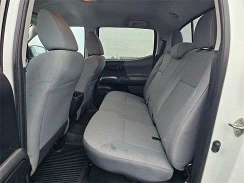 Used 2019 Toyota Tacoma SR5 image 13