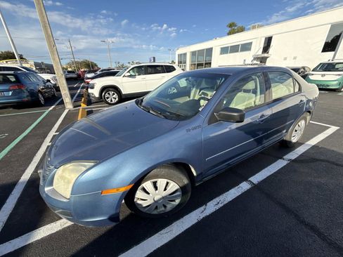 Used 2009 Ford Fusion S image 4