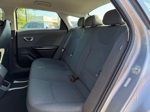 Certified 2025 Kia K4 FWD image 25
