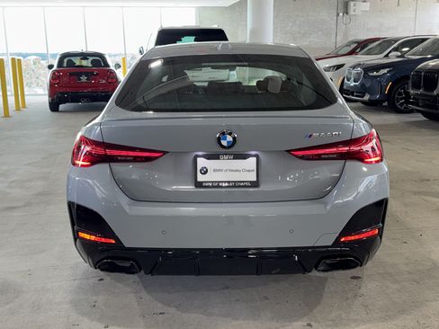 Used 2025 BMW M440i RWD image 8