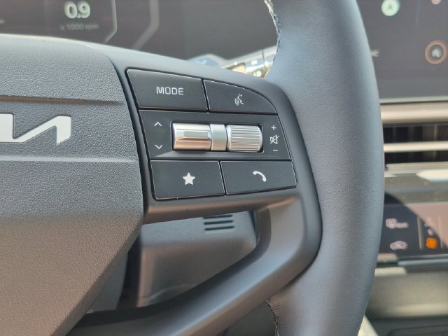 New 2026 Kia Sportage SX FWD image 15