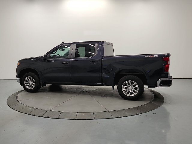 Used 2023 Chevrolet Silverado 1500 LT AWD/4WD image 6