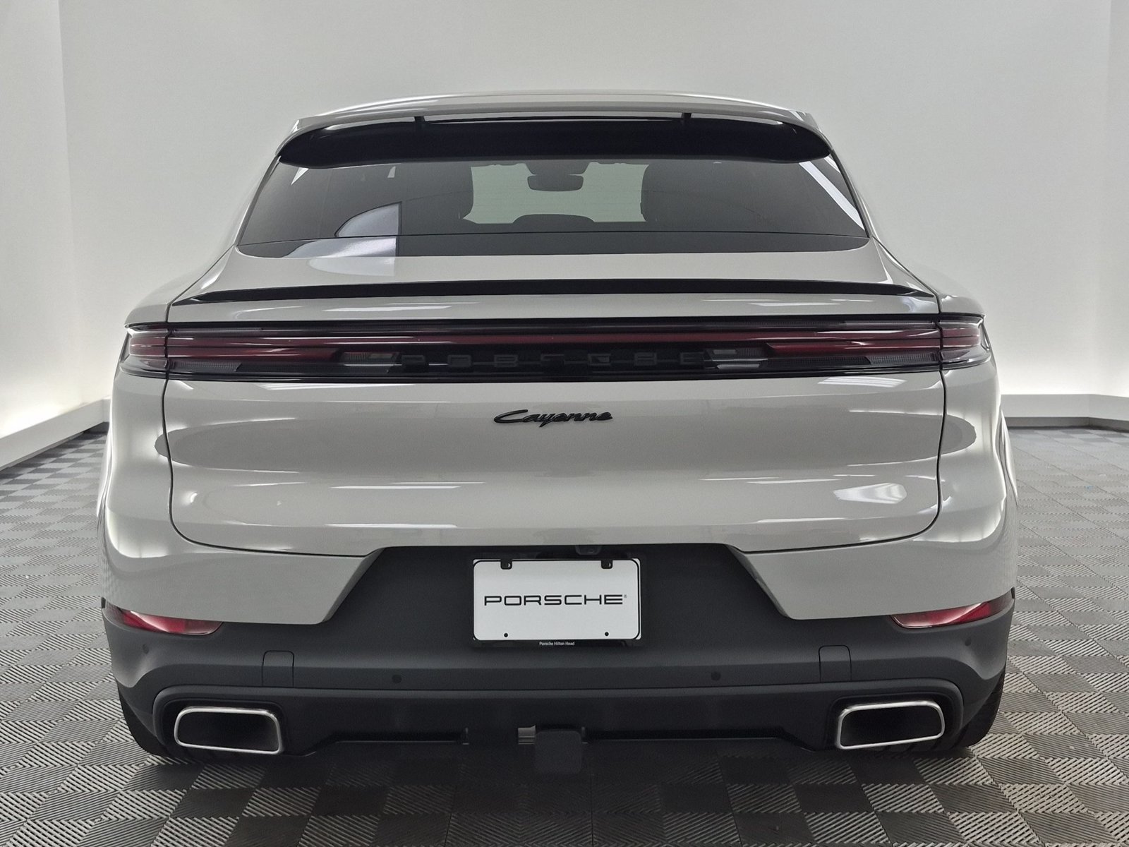 Certified 2026 Porsche Cayenne E-Hybrid Coupe AWD/4WD image 11