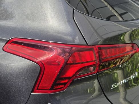 Used 2023 Hyundai Santa Fe SEL FWD image 5