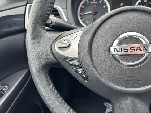 Used 2016 Nissan Sentra SV FWD image 24