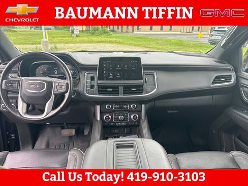 Used 2022 GMC Yukon SLT w/ SLT Luxury Package AWD/4WD image 12