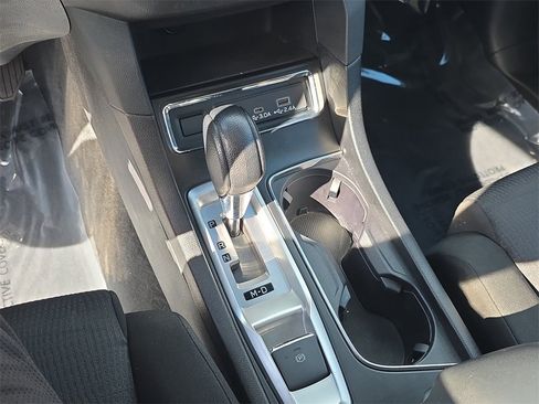 Used 2023 Subaru Ascent 8-Passenger image 23