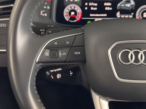 Used 2019 Audi Q8 Prestige w/ Adaptive Chassis Package image 21