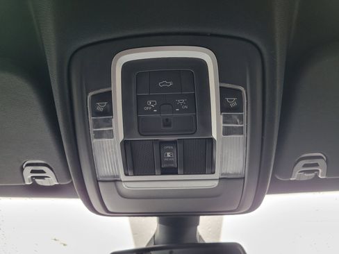 Used 2020 RAM 1500 Laramie w/ Sport Appearance Package image 30