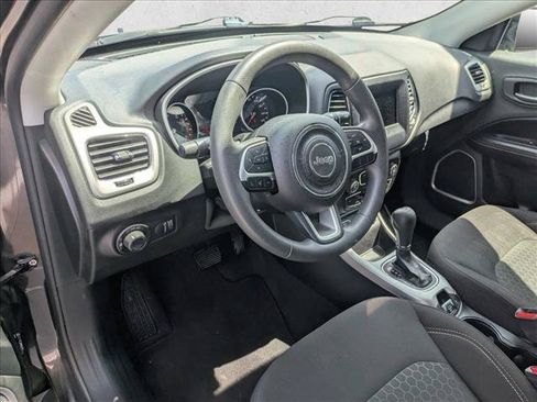 Used 2020 Jeep Compass Sport FWD image 9