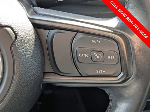 Used 2019 Jeep Wrangler Unlimited Sport S image 27
