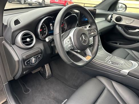 Used 2022 Mercedes-Benz GLC 300 image 19