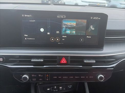 Used 2025 Kia K5 GT-Line w/ GT-Line Premium Package image 12