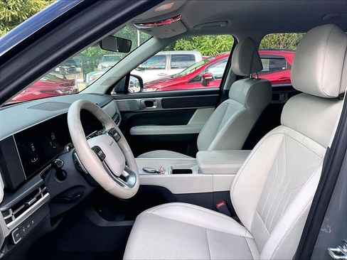Used 2026 Hyundai Santa Fe SEL AWD/4WD image 4