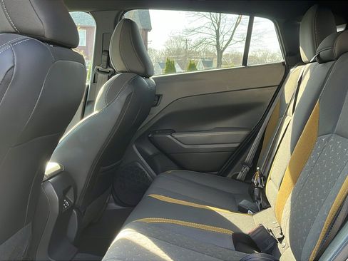 Certified 2025 Subaru Crosstrek 2.5i Sport AWD/4WD image 21