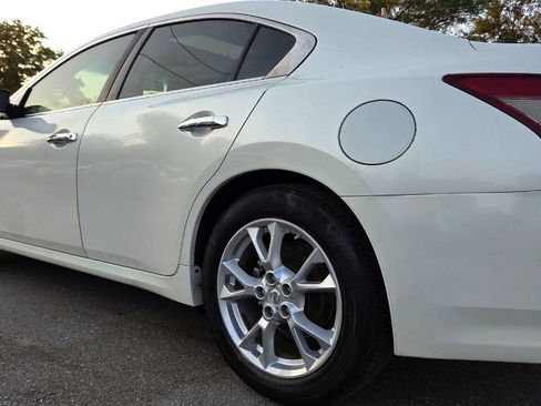 Used 2014 Nissan Maxima 3.5 S FWD image 9