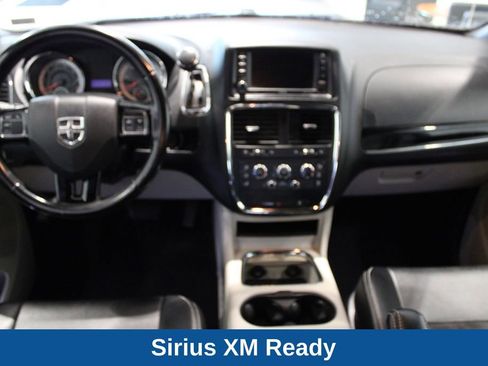 Used 2019 Dodge Grand Caravan SXT FWD image 8