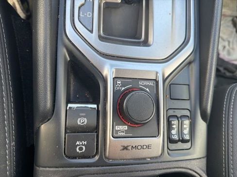 Used 2023 Subaru Forester Premium image 21