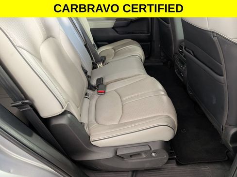 Used 2023 Honda Pilot Elite image 32