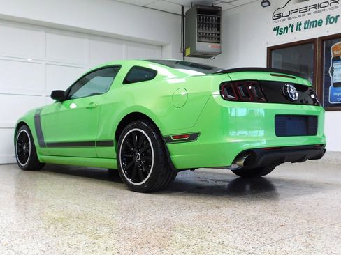 Used 2013 Ford Mustang Boss 302 w/ Boss 302 Accessory Pkg image 9
