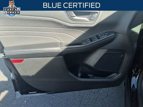 Certified 2023 Ford Escape Active AWD/4WD image 11