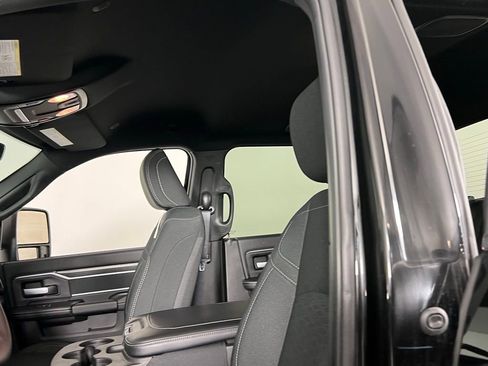 Used 2025 RAM 2500 Big Horn image 22