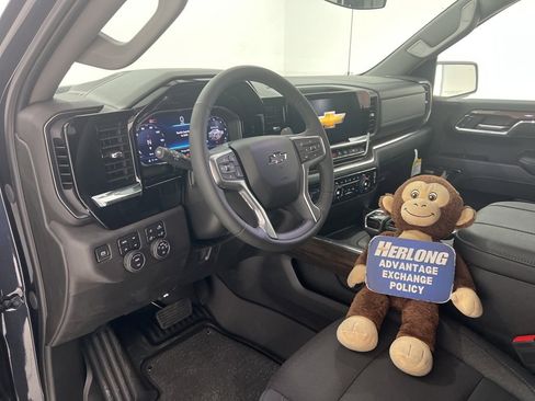 New 2024 Chevrolet Silverado 1500 RST w/ All Star Edition Plus image 9