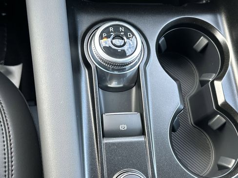 New 2025 Ford Explorer Active w/ Active Comfort Package image 28