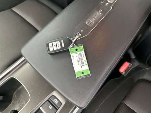 Used 2020 Honda Accord LX image 9