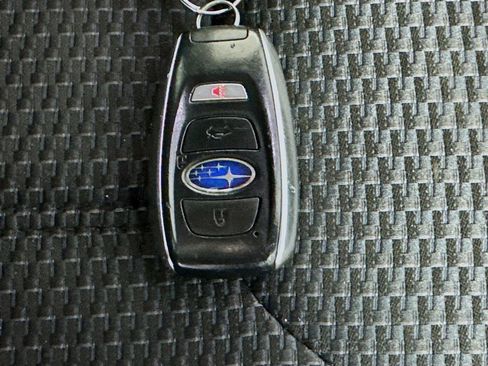 Used 2020 Subaru Forester Premium AWD/4WD image 37