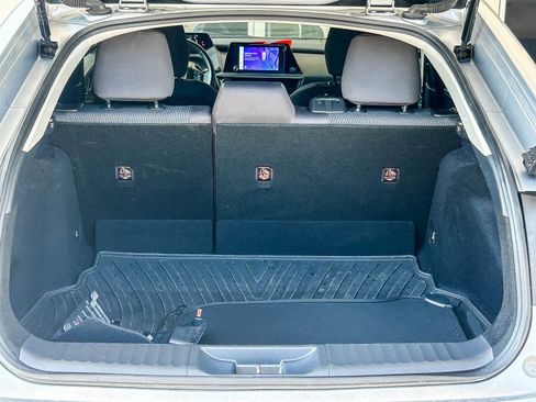 Used 2024 Toyota Prius LE image 26