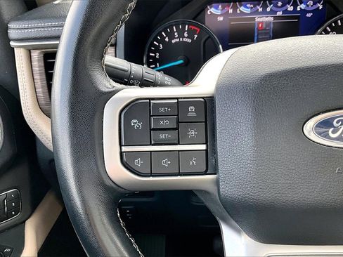 Used 2024 Ford Expedition Max Limited image 31