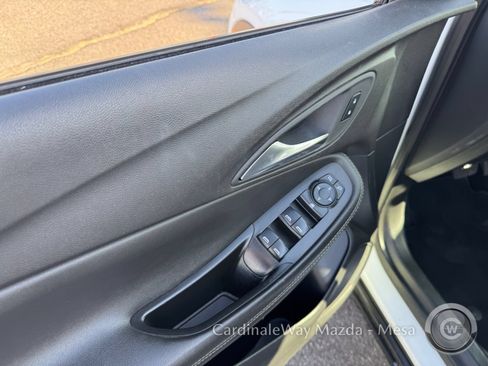 Used 2024 Buick Encore GX Preferred FWD image 13
