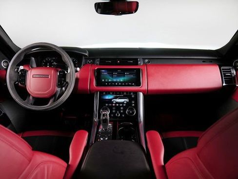 Used 2022 Land Rover Range Rover Sport HST image 4