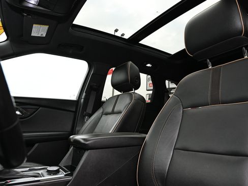 Used 2020 Chevrolet Blazer Premier w/ Driver Confidence II Package image 13