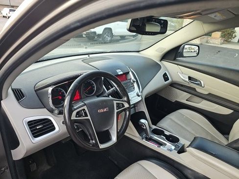 Used 2011 GMC Terrain SLT image 18