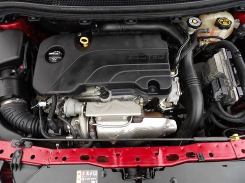 Used 2018 Chevrolet Cruze LT w/ Convenience Package image 23