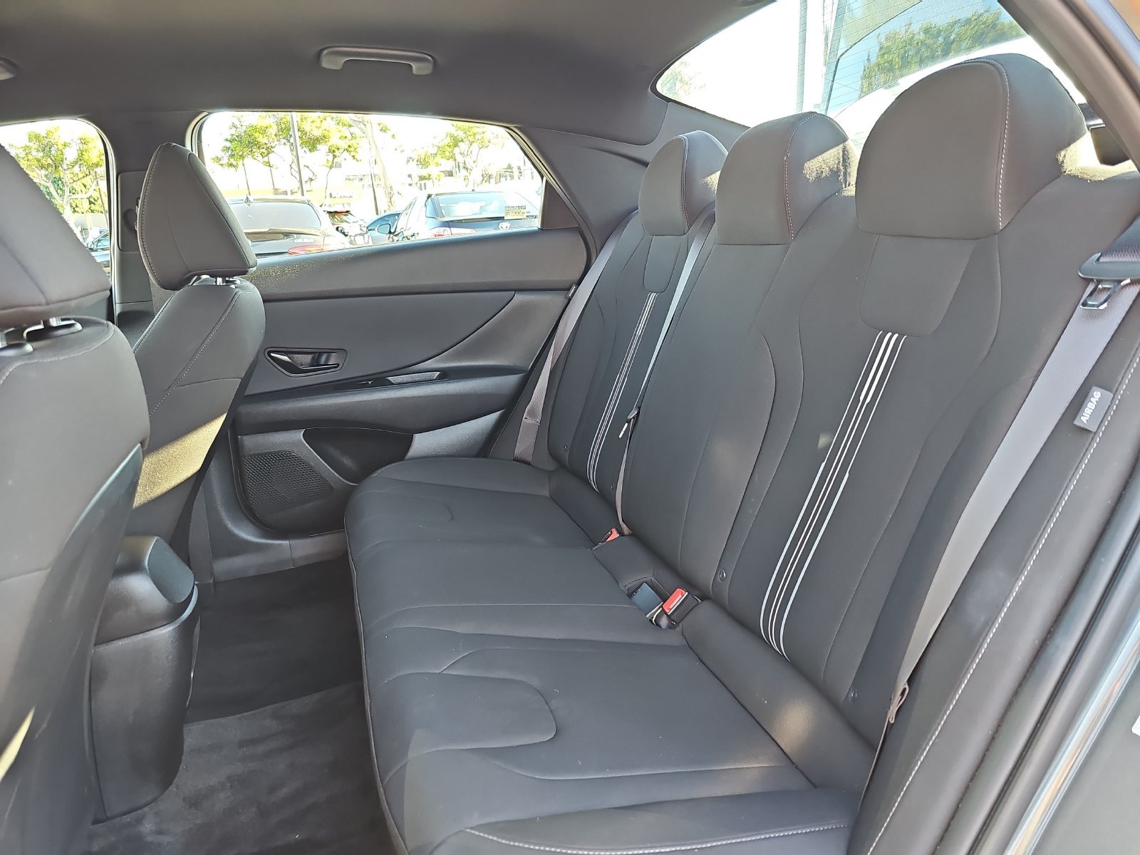 Certified 2025 Hyundai Elantra Sport FWD image 13