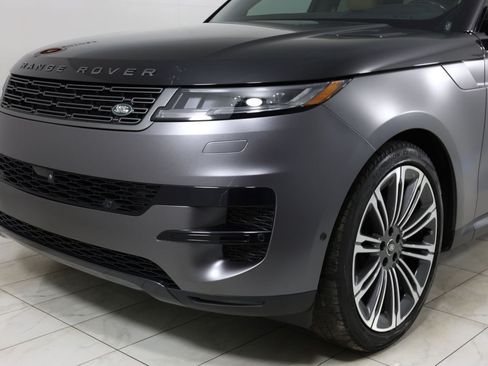 Used 2024 Land Rover Range Rover Sport SE AWD/4WD image 46