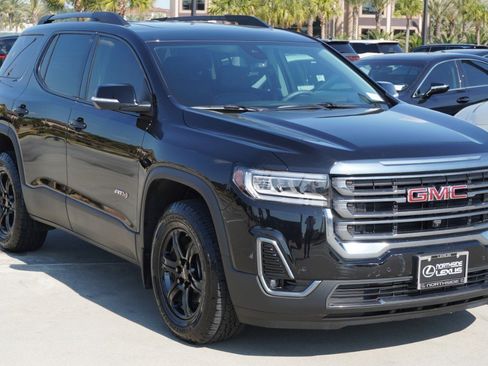 Used 2022 GMC Acadia AT4 w/ Technology Package image 3