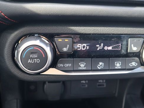 New 2025 Nissan Versa SR w/ Trunk Package image 16