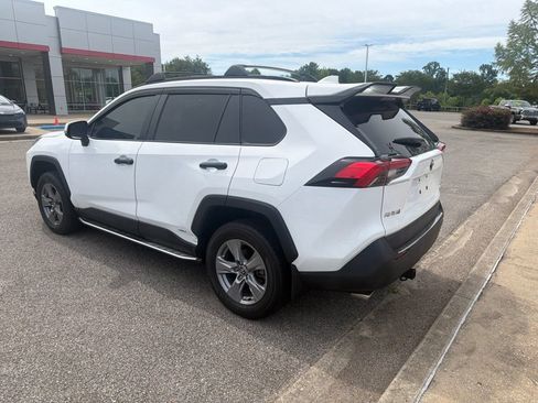 Used 2024 Toyota RAV4 XLE w/ Convenience Package AWD/4WD image 7