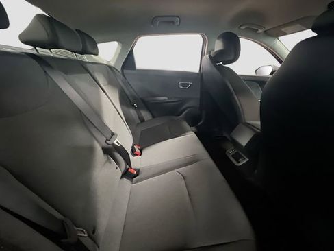 New 2026 Kia K4 FWD image 25