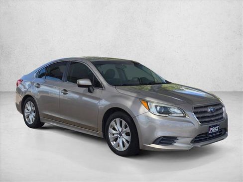 Used 2015 Subaru Legacy 2.5i Premium AWD/4WD image 3