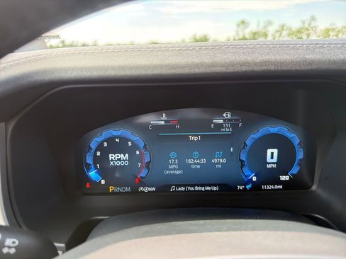 Used 2025 Ford Bronco Outer Banks AWD/4WD image 23