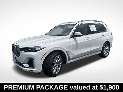 Used 2022 BMW X7 xDrive40i w/ Premium Package AWD/4WD image 3